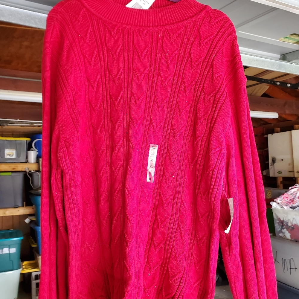 Brand new Alex Cannon sweater